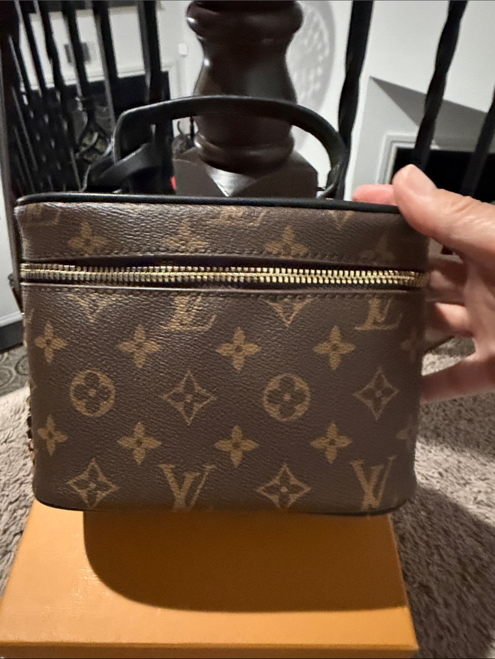LV Brown Monogram Vanity Case Shoulder Bag with box - Picture 3 of 7
